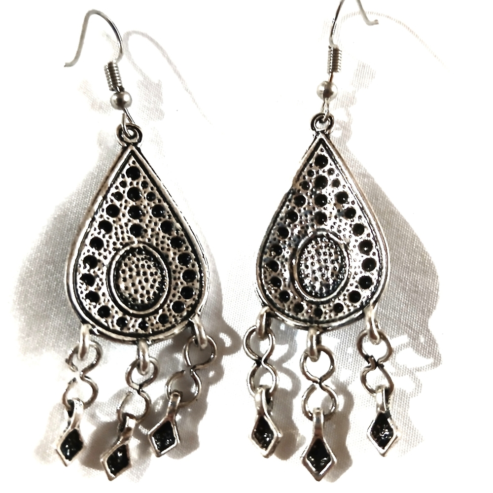 BOHO Dangly Festival Ethnic Earrings - Picture 2 of 2